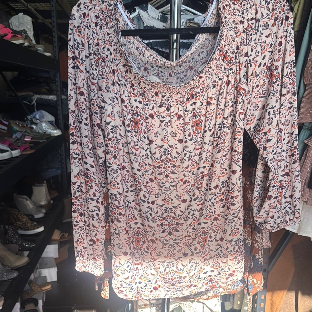 Daytrip floral off the shoulder Sleeve Blouse